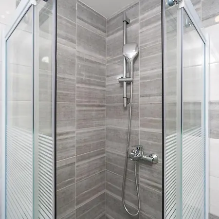 別荘 House Terra Madre